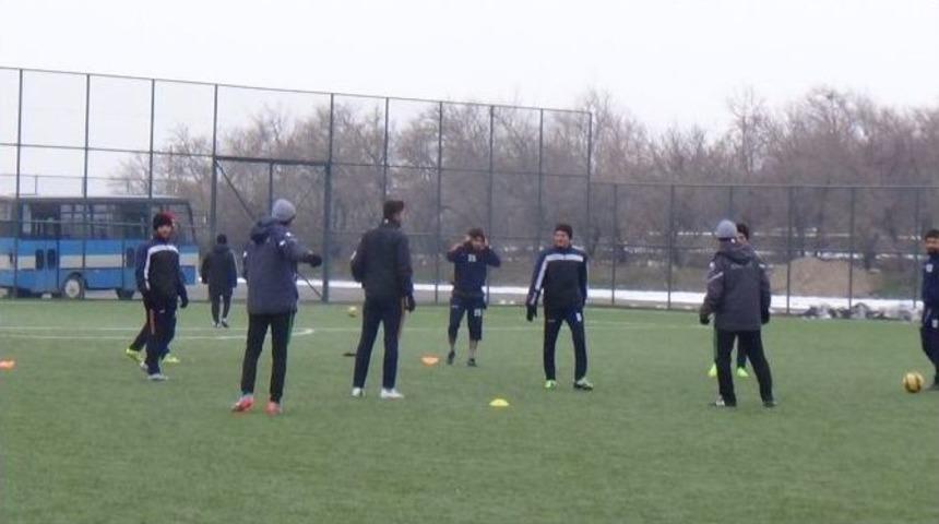 44 Malatyaspor, Karak&ouml;pr&uuml; Belediyespor Ma&ccedil;ına Hazırlanıyor