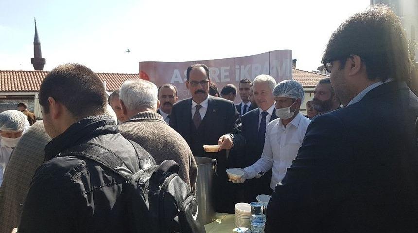 Cumhurbaşkanlığı S&ouml;zc&uuml;s&uuml; Kalın: (g&ouml;k&ccedil;ek&rsquo;in İstifası İddiasına İlişkin) "şuan &Ouml;yle Bir Şey S&ouml;z Konusu Değil"