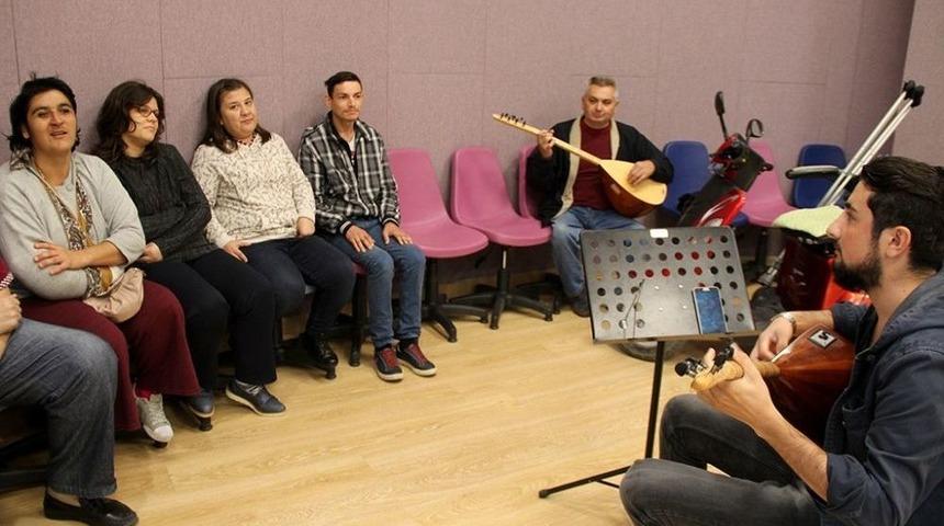 Engelsiz Koro &Ccedil;alışmalarına Başladı