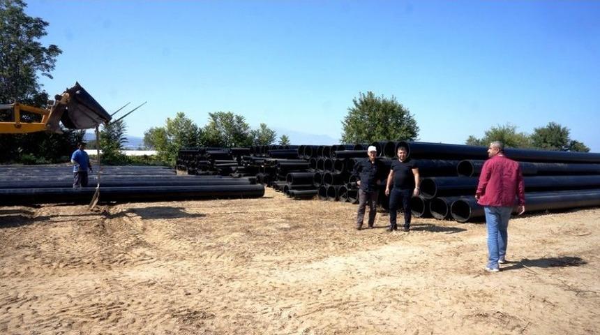 Sarıg&ouml;l&rsquo;de 23 Bin Dekarlık &Uuml;z&uuml;m Bağı Damlama Sulamayla Sulanacak