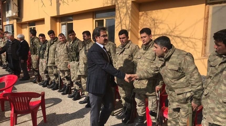 Kaymakam Eşki K&ouml;y Korucularıyla Bir Araya Geldi