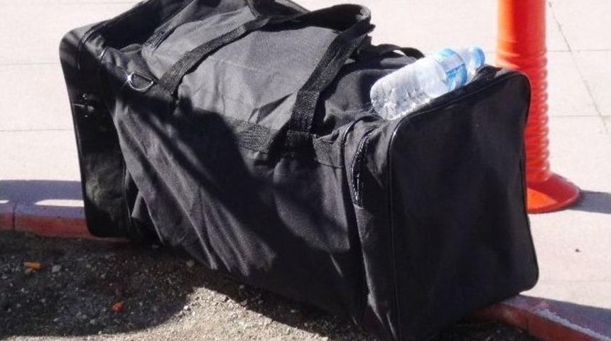 Ş&uuml;pheli Valiz Polisi Alarma Ge&ccedil;irdi