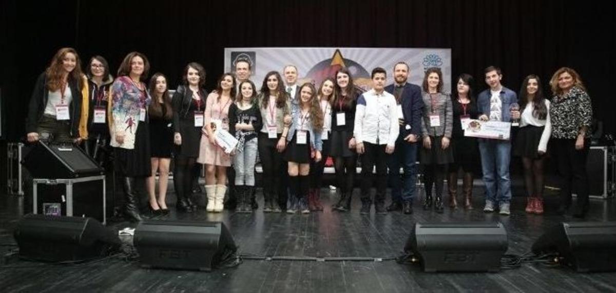 Karaoke Yarışması&rsquo;nda &Ouml;d&uuml;ller Sahiplerini Buldu