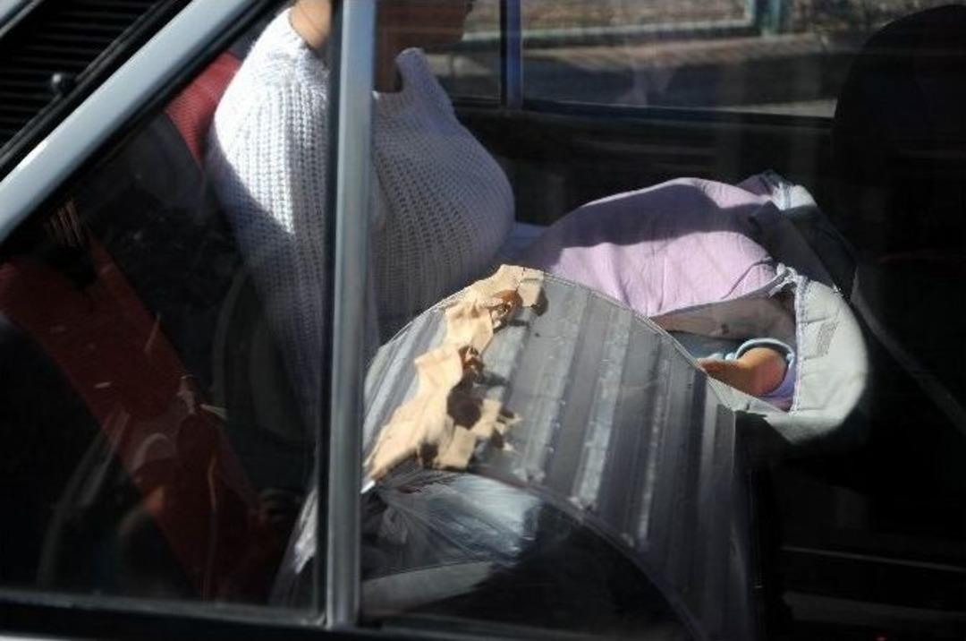 Mavi Işık Hastası Bebeğe Devlet Eli Uzandı