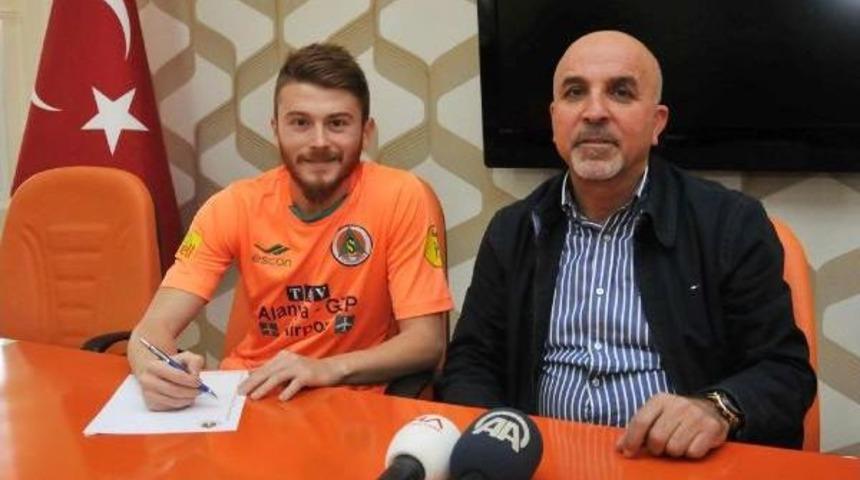 Alanyaspor Fenerbah&ccedil;eli G&ouml;kay'ı Aldı