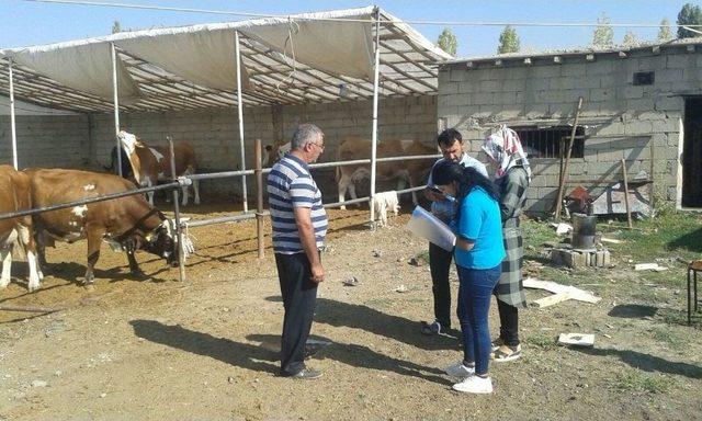 Edremit’te Ahır Sahibi Çiftçiler Bilgilendiriliyor 2