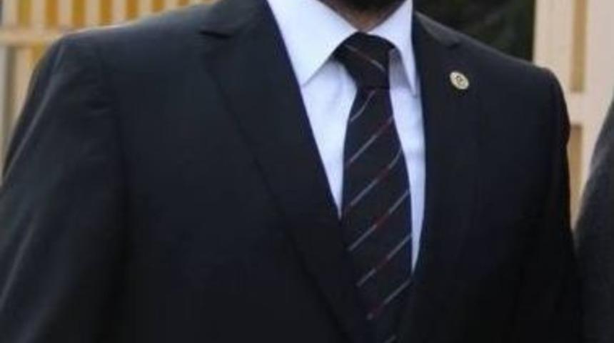 &Ccedil;ekilişten Kamyonet Kazandı