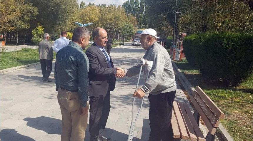 Genel Sekreter Yardımcısı Yaşar, Park Ve Bahçeleri İnceledi