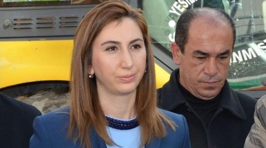 Yeşilyurt&rsquo;ta Metruk Binalar Yıkılıyor