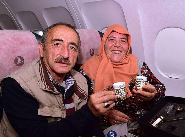 Türk Hava Yollarından 40’ıncı Evlilik Yıl Dönümü Sürprizi