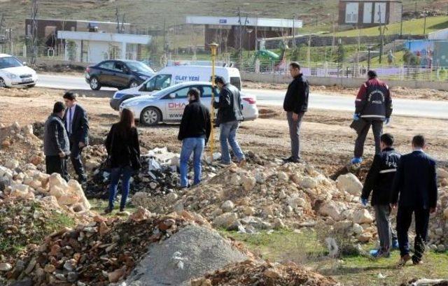 'ceset Var' Denilen Arazide Kazı Çalışması Başlatıldı