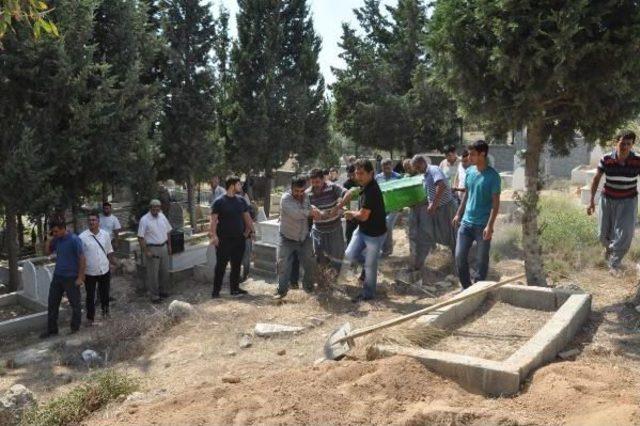 Yeşilçam'ın Fedaisi Tevfik Şen Son Yolculuğuna Uğurlandı