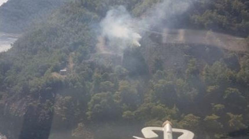 Askeri Alanda &Ccedil;ıkan Yangın B&uuml;y&uuml;meden S&ouml;nd&uuml;r&uuml;ld&uuml;