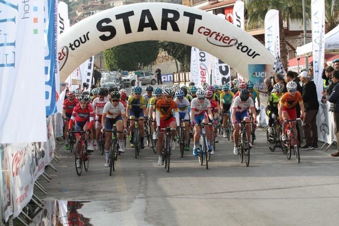 Alanya&rsquo;da Yol Bisikleti Heyecanı