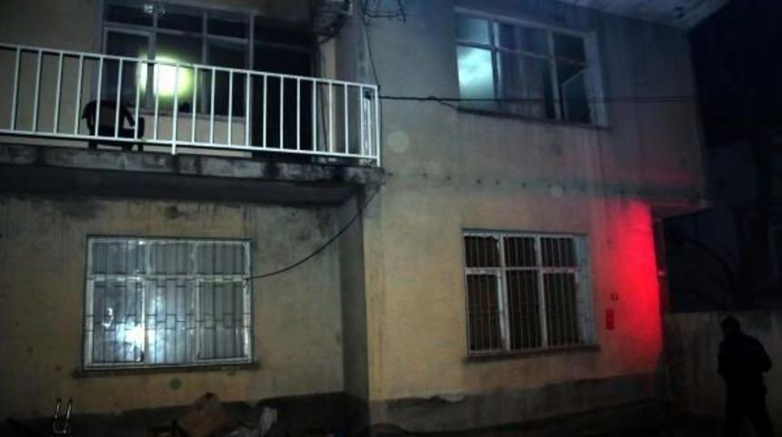 Yanık Bırakılan Soba, Yangına Neden Oldu