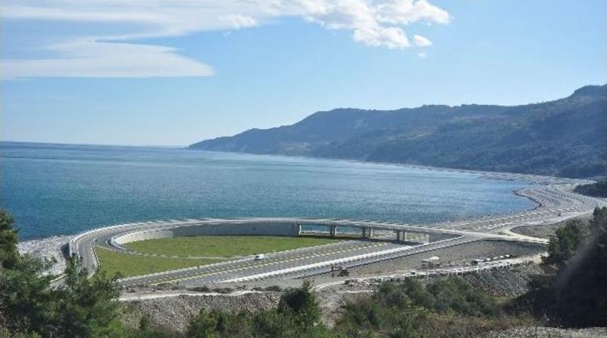 Karayolları 7. B&ouml;lge&rsquo;den 1.1 Trilyonluk Yatırım