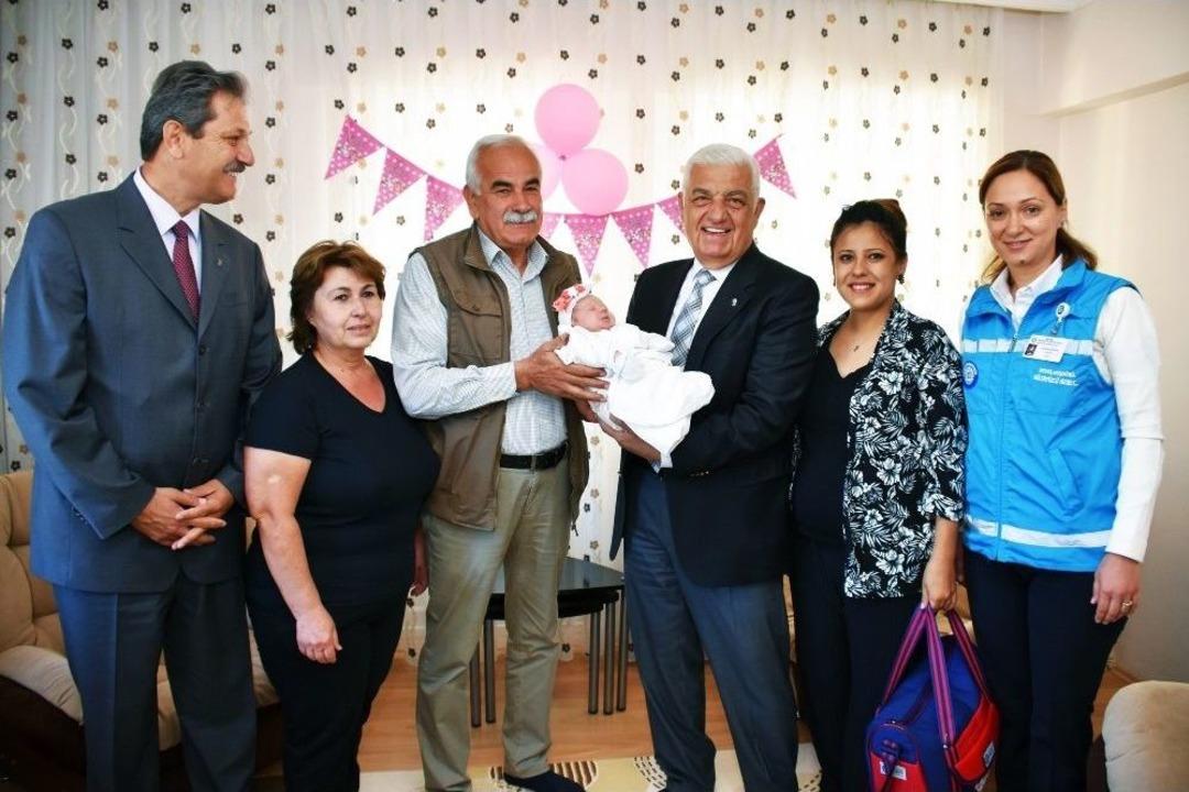 Muğla B&uuml;y&uuml;kşehir&rsquo;den &lsquo;hoş Geldin Bebek&rsquo; Projesi