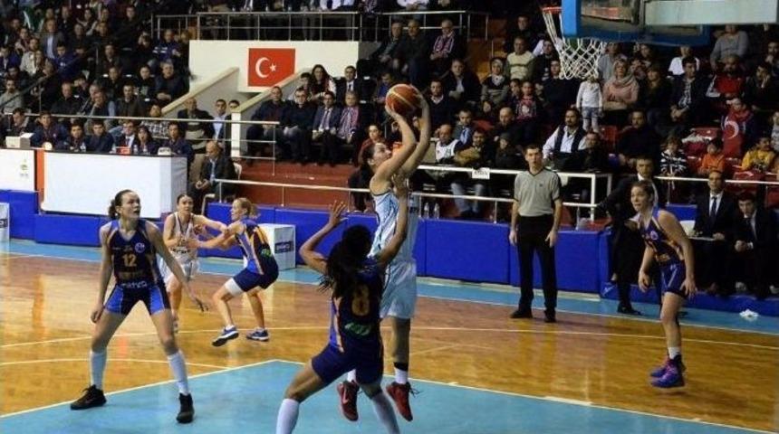 Başkan Kocamaz: &ldquo;takımımız Finale Adım Adım Yaklaşıyor&rdquo;