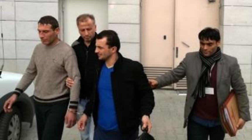 Samsun&rsquo;da 4 Evi Soyan 2 Hırsız İzmir&rsquo;de Yakalandı