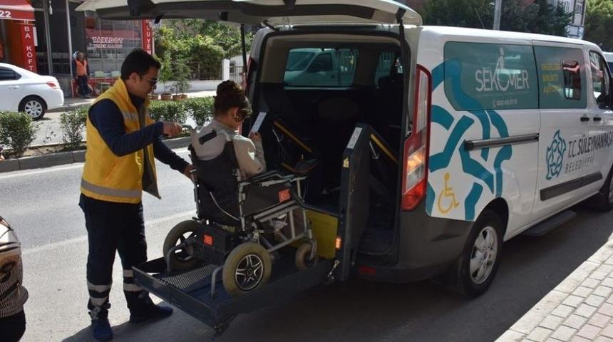 Engelsiz Taksiden &Ouml;zel Hizmet