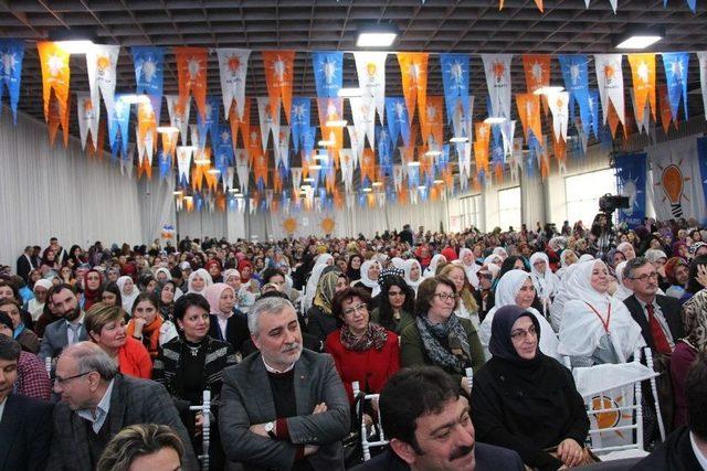 Ak Parti Kadın Kollarında Kongre Heyecanı Sona Erdi