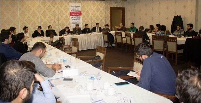 &Uuml;niversite Akademi &Ccedil;alıştayı Yapıldı 1