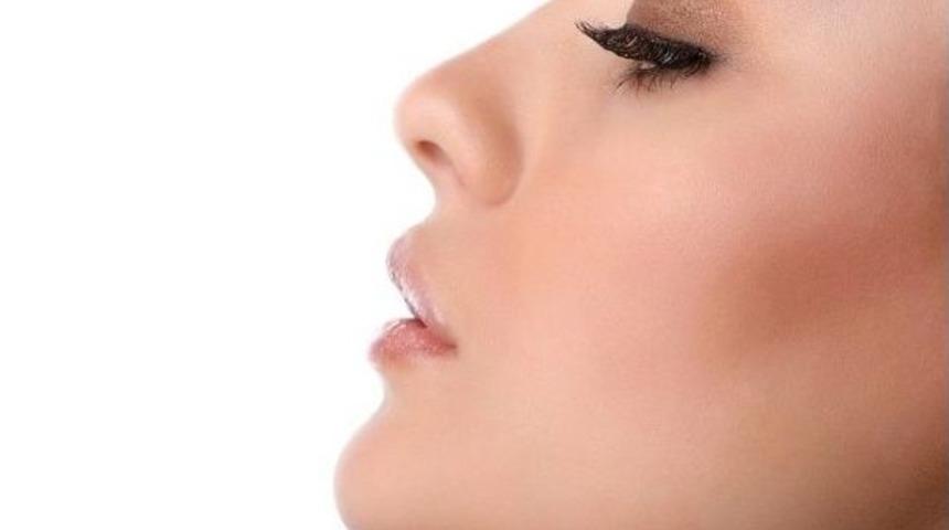 Yeni Trend Ameliyatsız Burun Estetiği