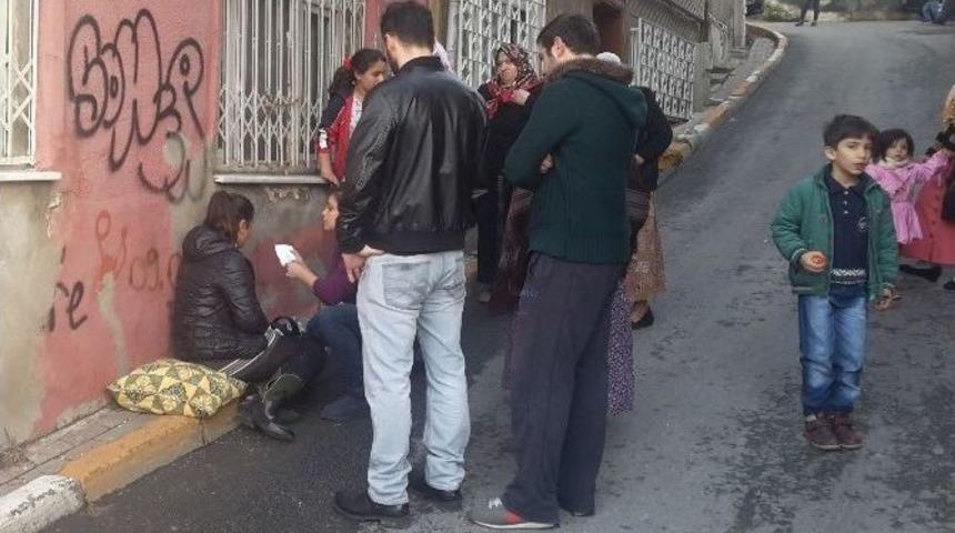 Hamile Kadına Sokak Ortasında Bı&ccedil;aklı Saldırı