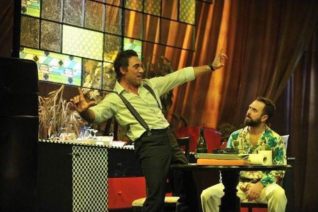 Othello&rsquo;nun Y&ouml;netmeninden &ldquo;vahşi Batı&rdquo; Yorumu 1