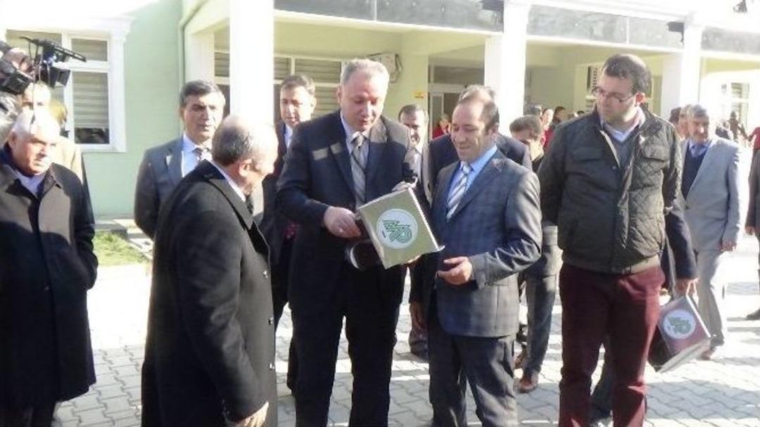 Kedi Ve Kuşlara &Ouml;zel Konaklar