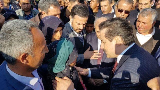 Ak Parti Milletvekili Faruk Çelik Şehit Ailesini Ziyaretti