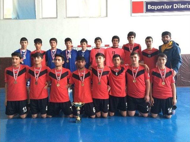 Hentbola Spor Lisesi Damgası 2