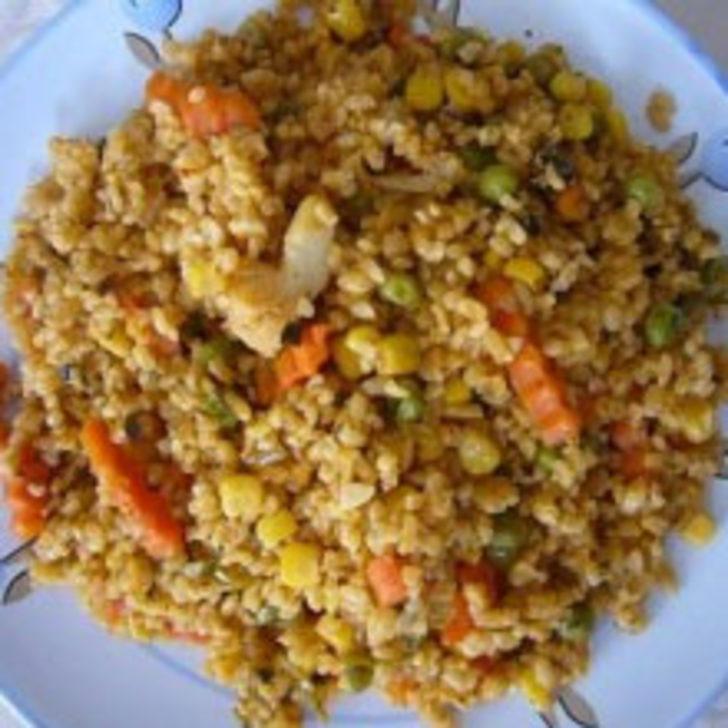 Sebzeli Bulgur Pilavı