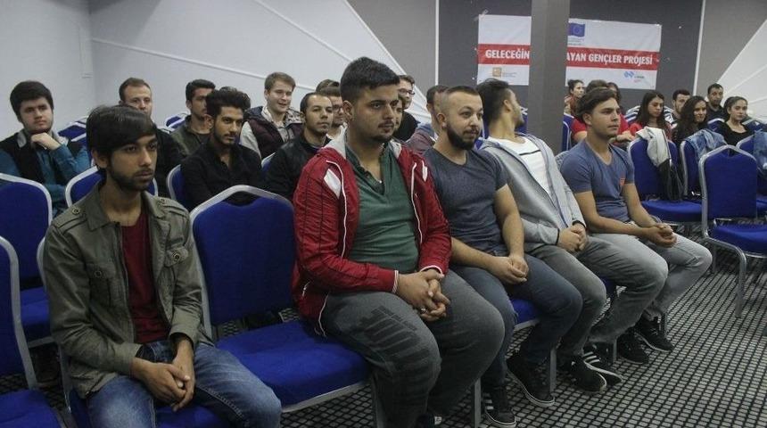 Edirne&rsquo;de, &rsquo;geleceğini Tasarlayan Gen&ccedil;ler Projesi&rsquo; Tamamlandı