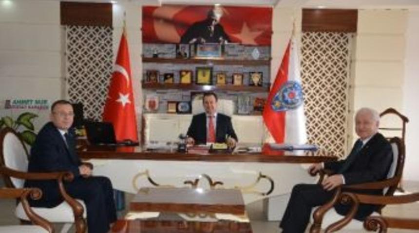 Genel M&uuml;d&uuml;r Yılmaz&rsquo;dan Tezsever&rsquo;e Ziyaret