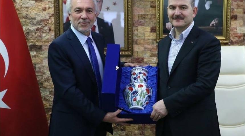 Bakan S&uuml;leyman Soylu, Başkan Kamil Sara&ccedil;oğlu&rsquo;nu Ziyaret Etti