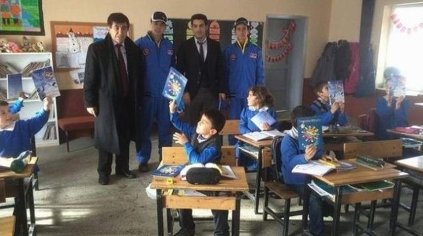 Miniklere Thk Emirdağ Şubesinden Ziyaret