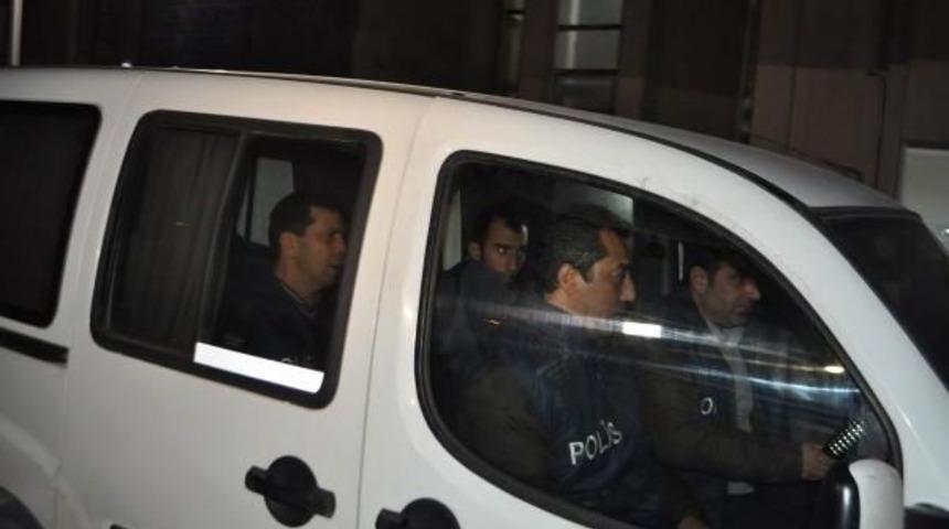 İstanbul'daki T&ouml;re Cinayetinin 6 Ş&uuml;phelisi İzmir'de Yakalandı (3)