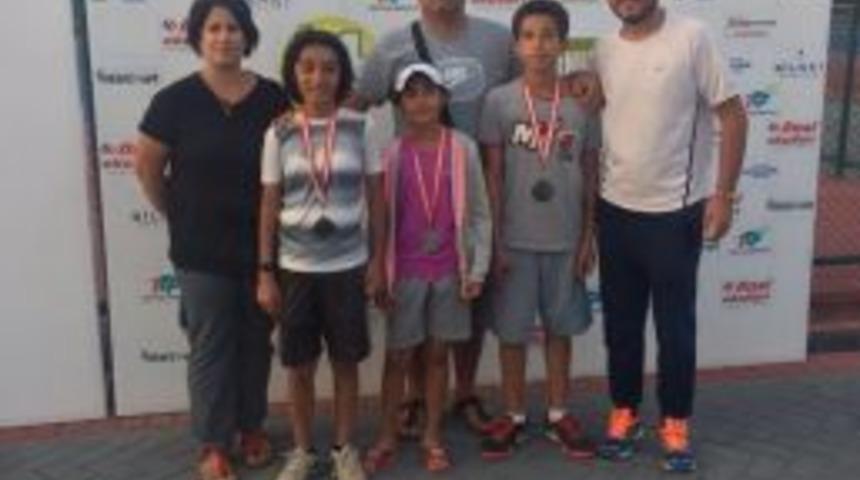 Adıyamanlı Tenis&ccedil;iler Turnuva Şampiyonu Oldu