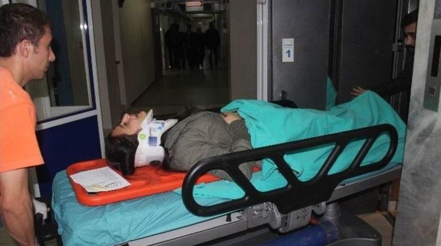 Atm&rsquo;den Para &Ccedil;ekmek İsterken Mazgaldan Boşluğa D&uuml;şt&uuml;