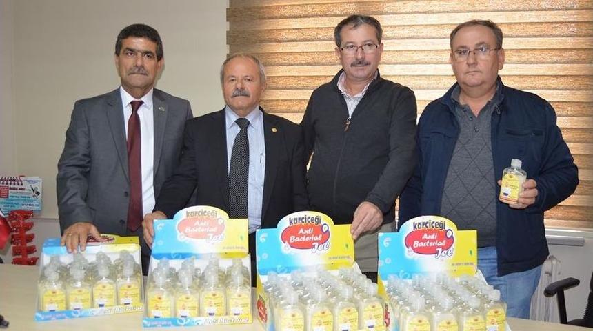 Edirne&rsquo;de Bakkal Esnafına &Uuml;cretsiz El Dezenfeksiyon Jeli Dağıtılacak