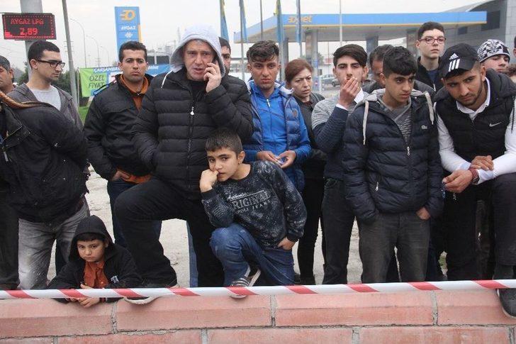 Yaşlı Adamdan Geriye, Sattığı Kuruyemiş Ve Bozuk Paralar Kaldı G3