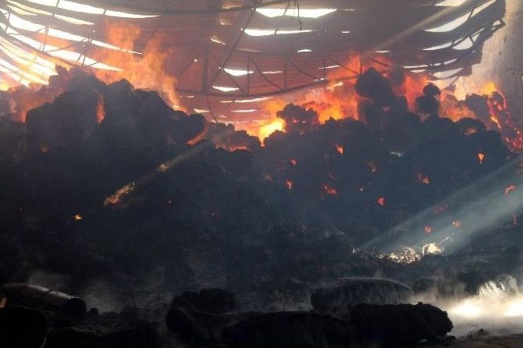 Viranşehir&rsquo;de Fabrika Yangını