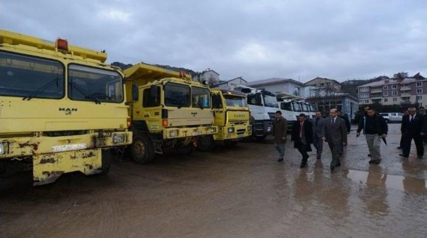 Vali Kaymak, &Ouml;zel İdare Hizmet Binalarını İnceledi