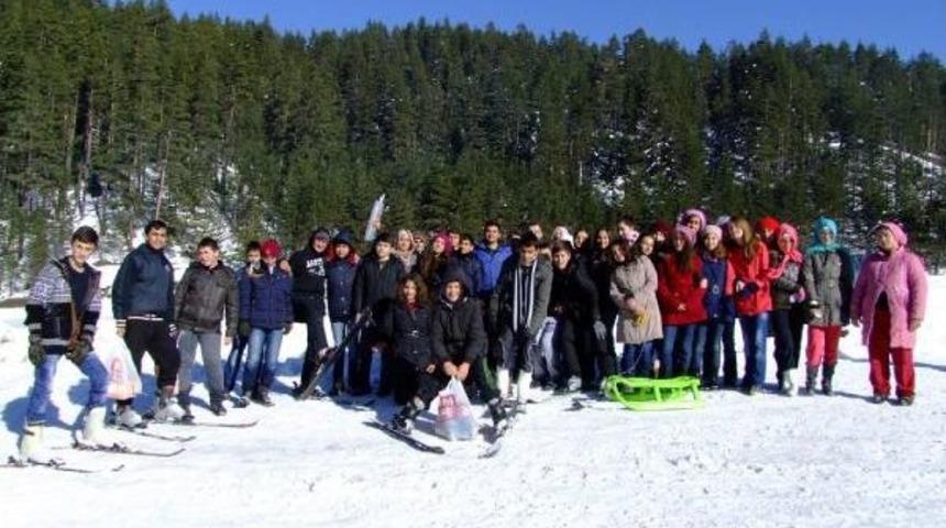 Ilgaz Dağı'nda Mangal Ve Kayak Keyfi