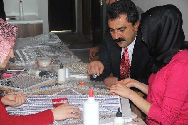 Dinar, Puşi At&ouml;lyesi Ve Adem&rsquo;i Ziyaret Etti 1
