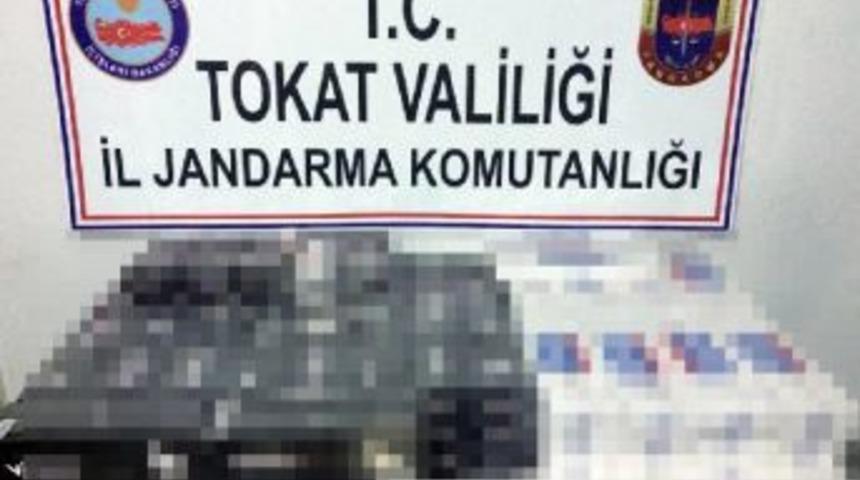 Yolcu Otob&uuml;s&uuml;nde&nbsp;1370 Paket Ka&ccedil;ak Sigara Ele Ge&ccedil;irildi