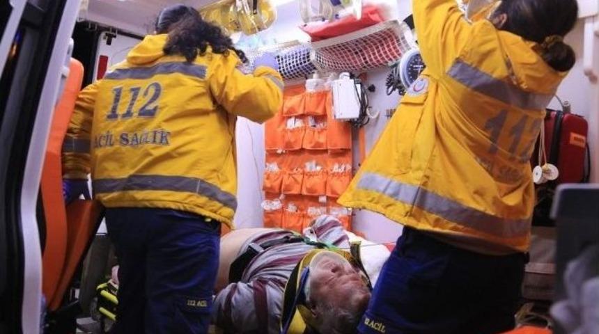 Milas’ta Cip Otomobille Çarpıştı: 4 Yaralı