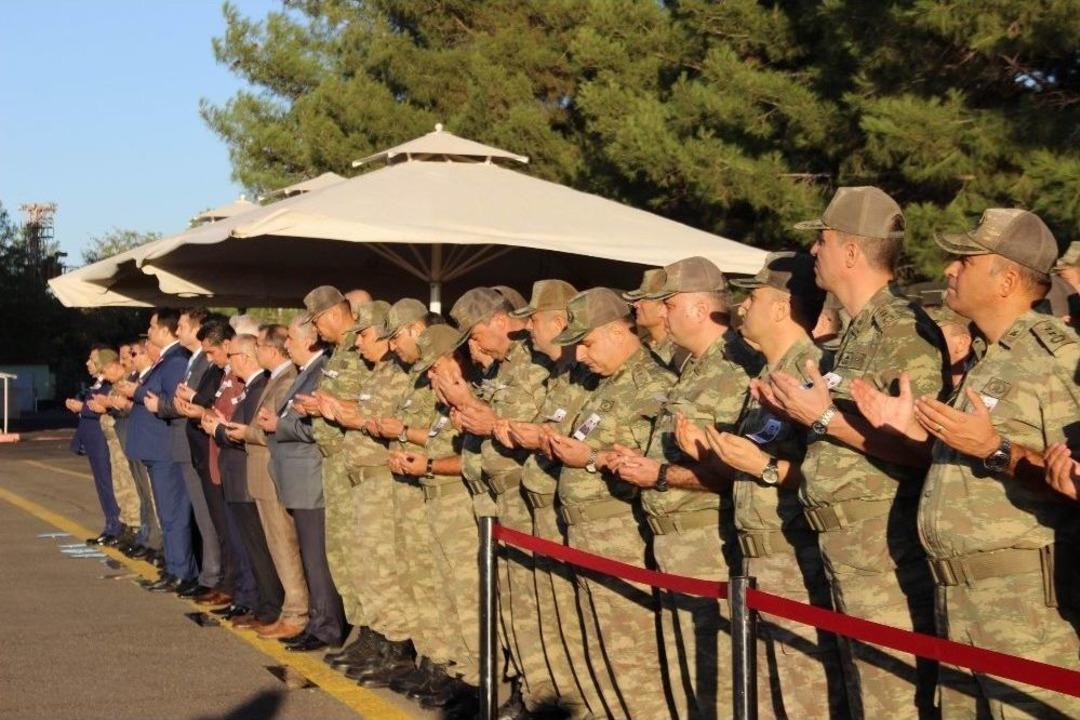 Hain Saldırıda Şehit D&uuml;şen Asker İ&ccedil;in T&ouml;ren D&uuml;zenlendi