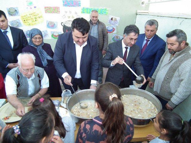 Kaymakam Aydın Huzurevini Ziyaret Etti